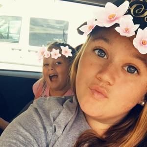 Meet your Posher, Lindsey